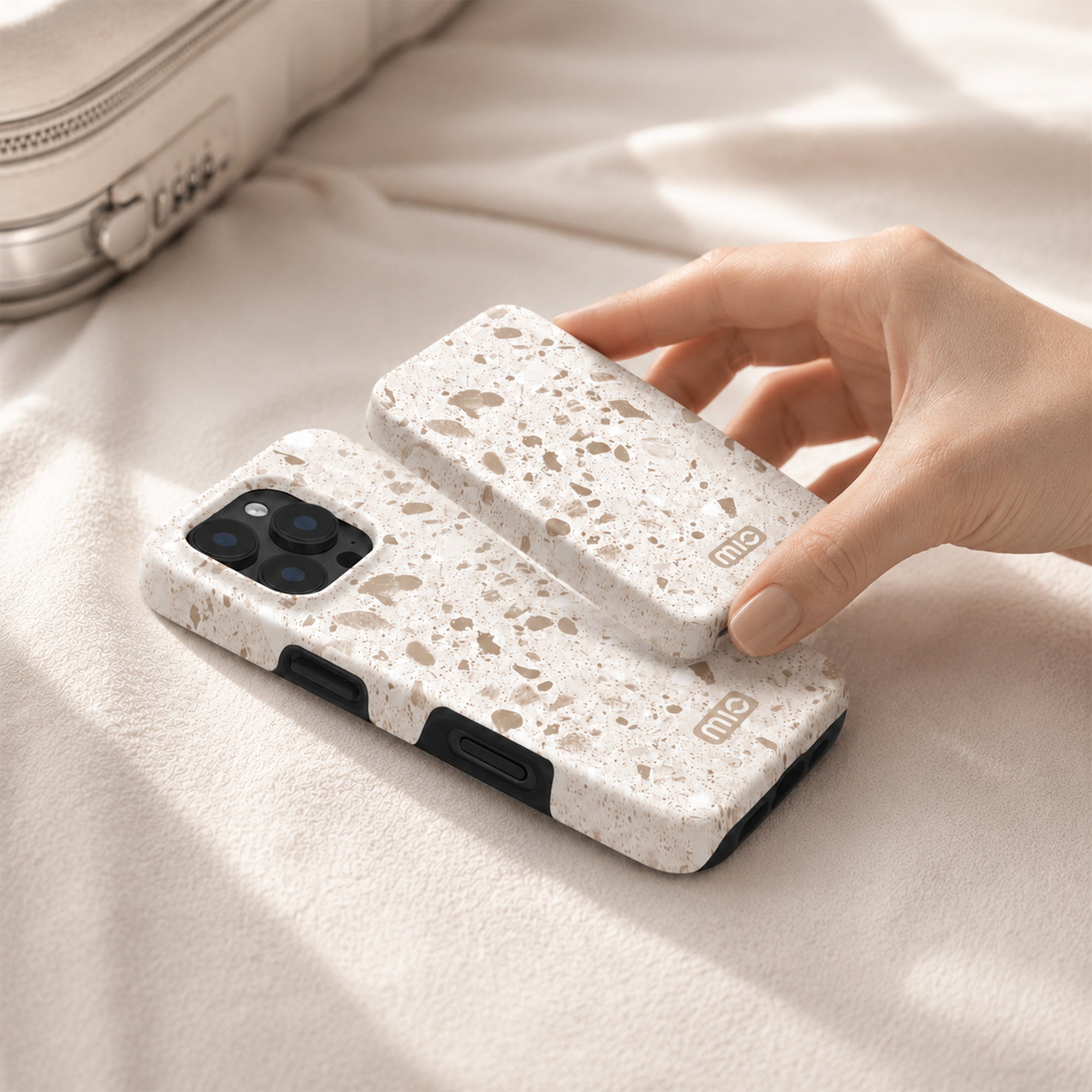 Mio By Mobilize Mio Powerbank 5000Mah With Double Sided Magsafe Compatibility Soft Terrazzo - Matt